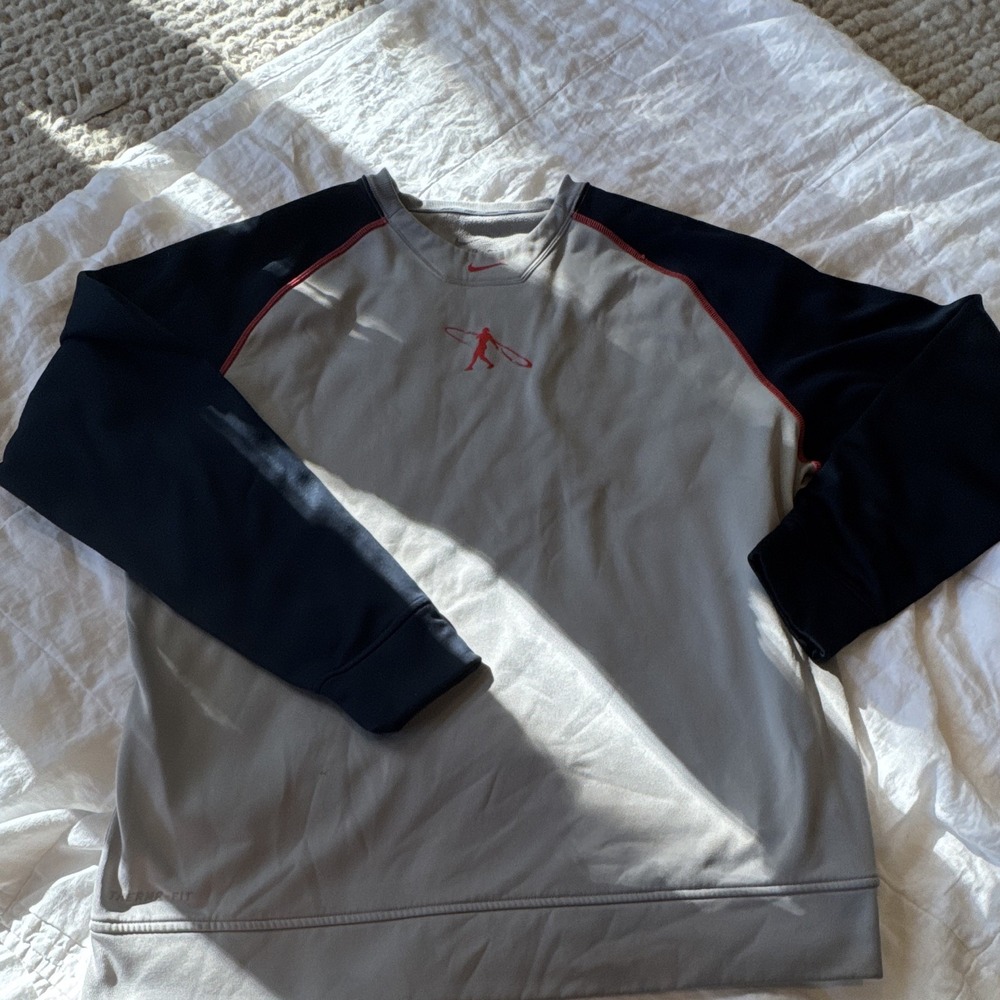 Nike ken Griffey  dri-FIT Men's XXL Pullover Crewneck Thermal Gray Black Red